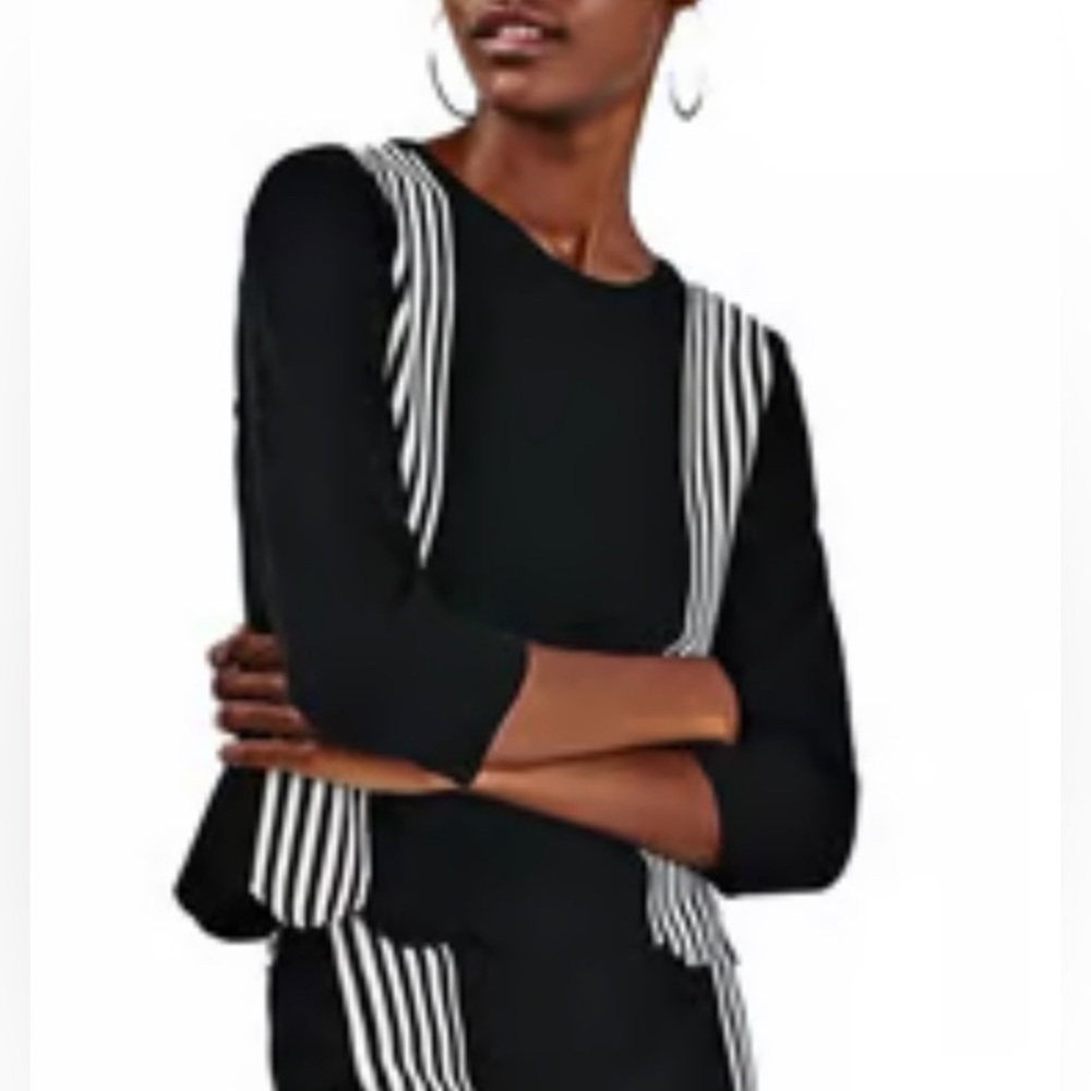 Topshop Scalloped Hem Top Size 6